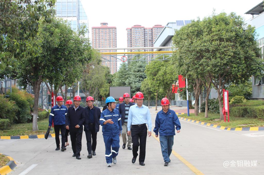 20241008-严平到ty8天游平台登录股份金属工业园调研.jpg 20241008-严平到ty8天游平台登录股份金属工业园调研.jpg